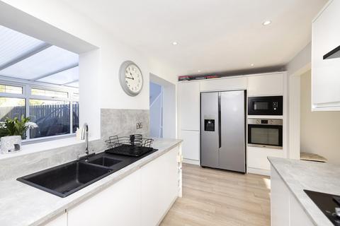 41 Boyd Orr Drive, Penicuik, EH26 0JZ