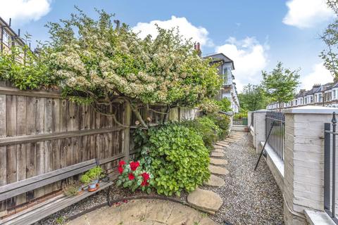 34 Ulysses Road, London, NW6 1EE