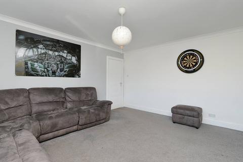 15 Park Crescent, Easthouses, Dalkeith, EH22 4EE