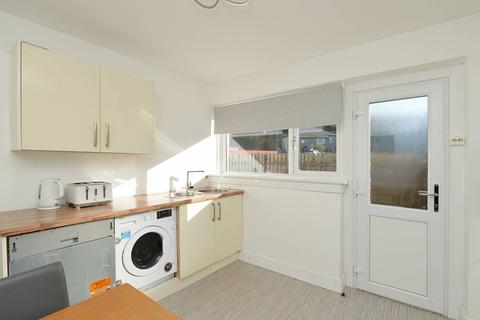 15 Park Crescent, Easthouses, Dalkeith, EH22 4EE
