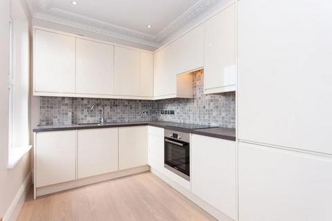 2 bedroom flat for sale, Windmill Road, Brentford, TW8