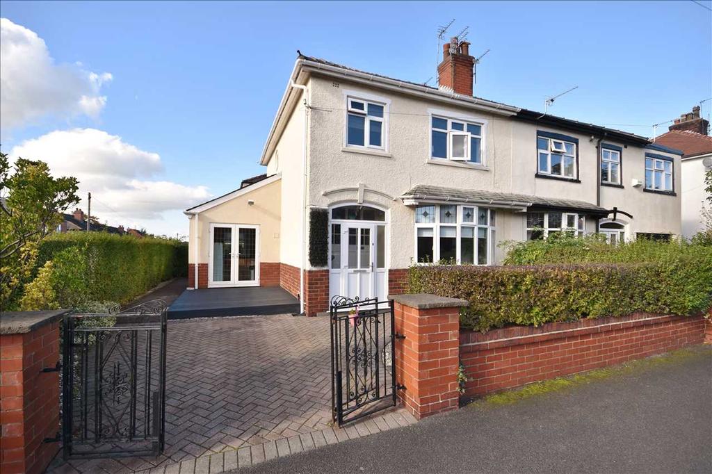 Highfield Road South, Chorley 3 bed semidetached house £230,000