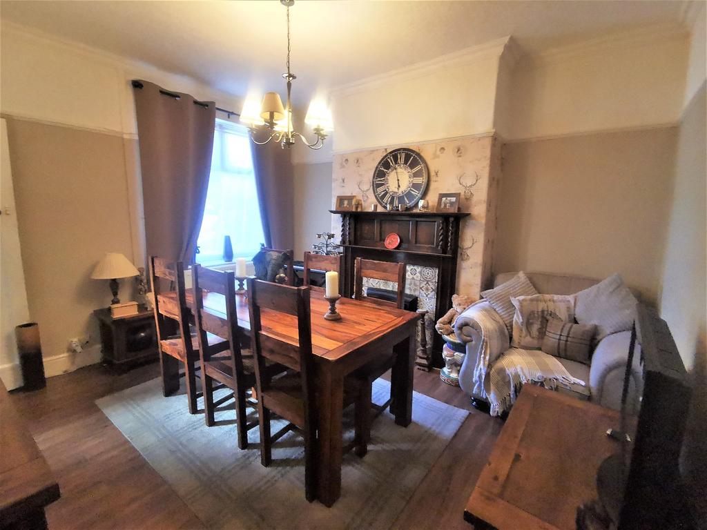 Chain Walk, Glynneath, Neath, Neath... 3 bed terraced house £89,950