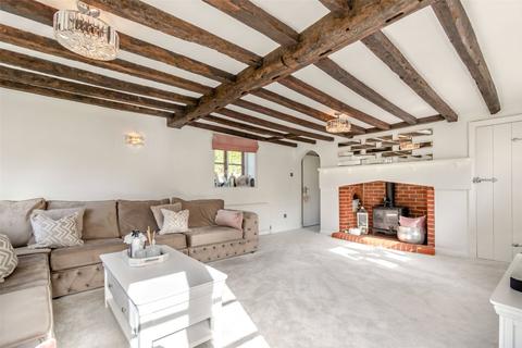 Bushylees Farm House Pear Tree Lane, Shorne, Gravesend, DA12 3JX