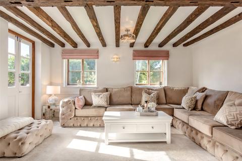 Bushylees Farm House Pear Tree Lane, Shorne, Gravesend, DA12 3JX