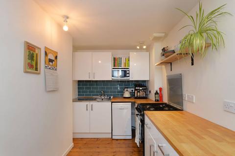 2/1 Elgin Terrace, Edinburgh, EH7 5NN