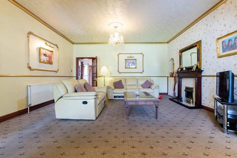 4 bedroom bungalow for sale, 20 Nantwich Drive, Craigentinny, Edinburgh, EH7 6QS