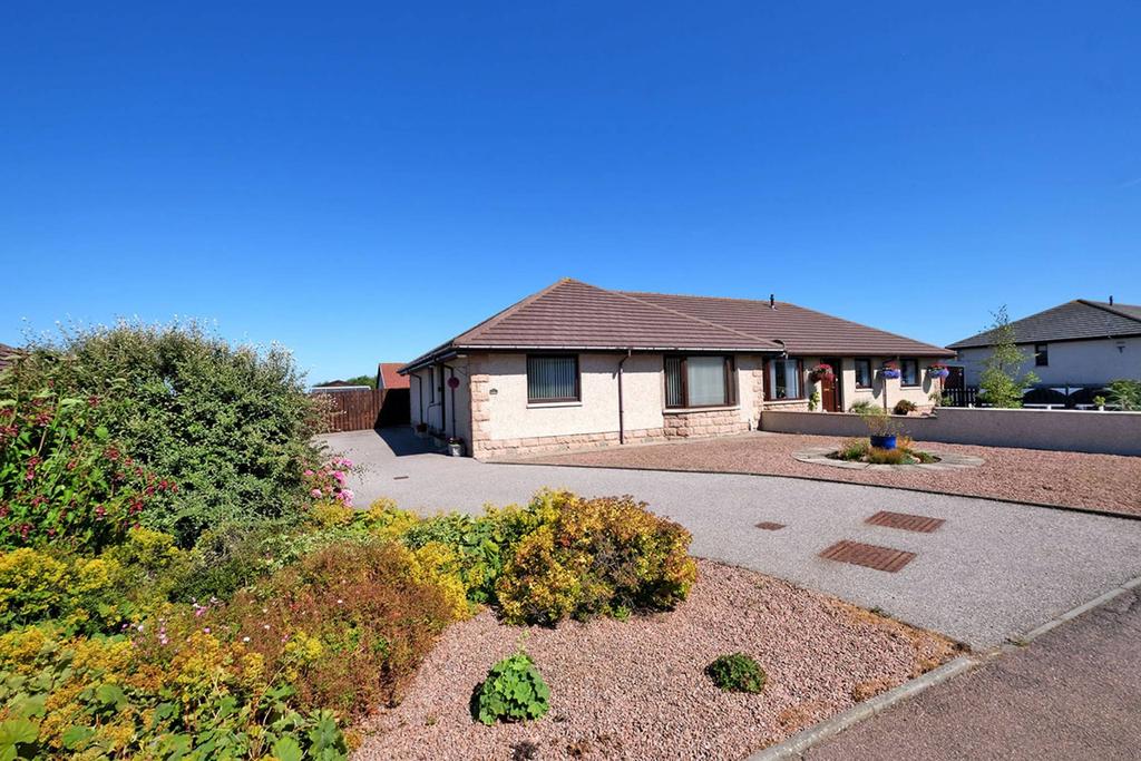 32 Cowie Crescent, St Fergus, AB42 3EZ 3 bed semidetached bungalow for