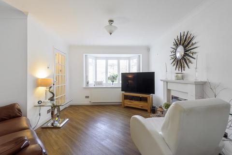 15 Sedgewood Close, Bromley, BR2 7QL