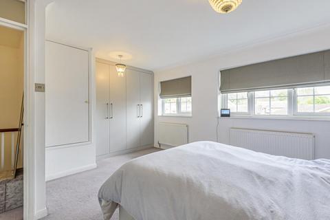 15 Sedgewood Close, Bromley, BR2 7QL