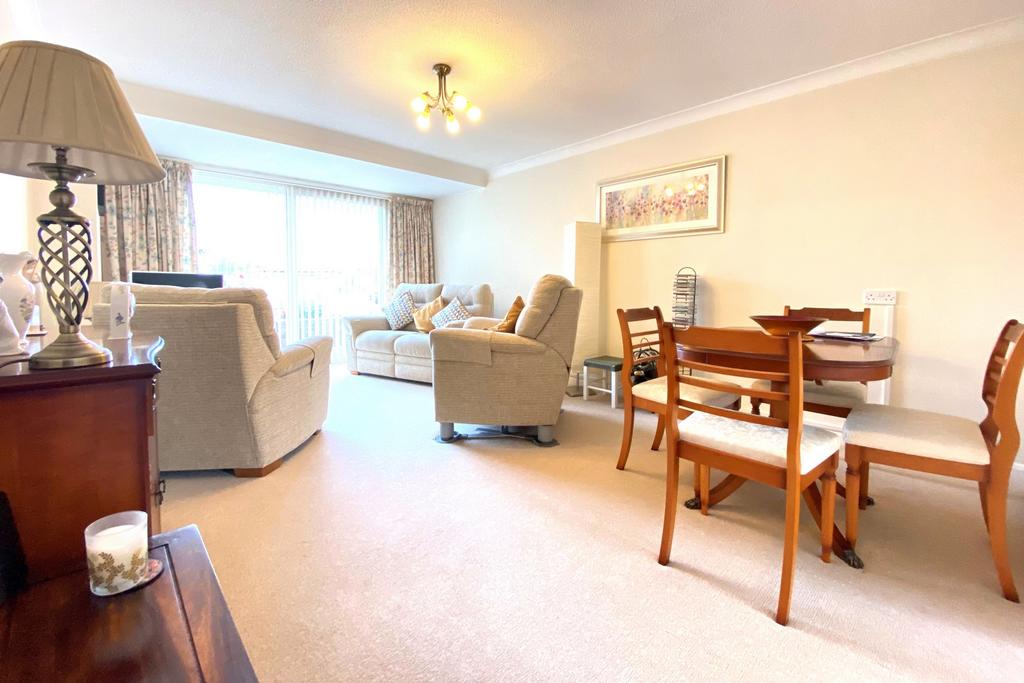 Bridgeside, Deal, CT14 2 bed retirement property £215,000