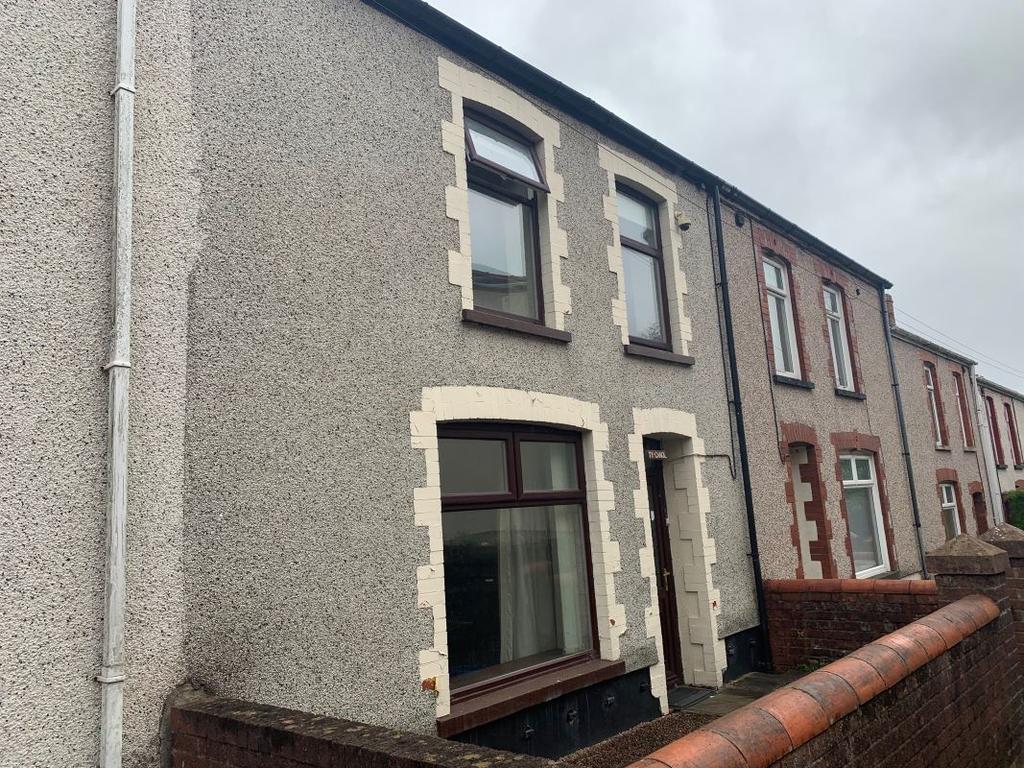 7 Waungoch Terrace, Beaufort, Ebbw Vale, Gwent, NP23 5JB 2 bed terraced