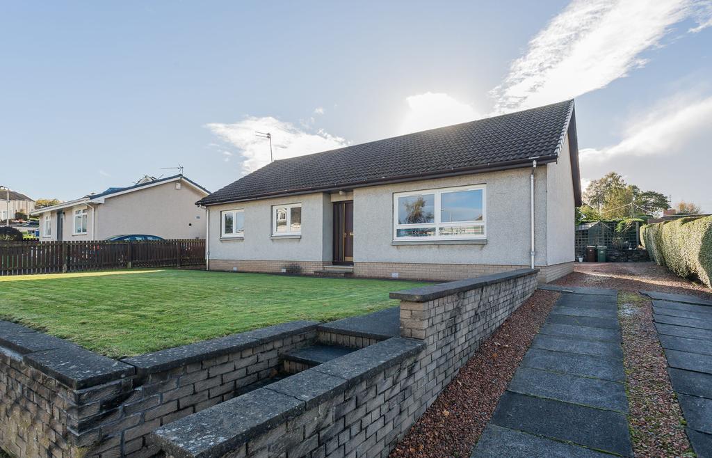 10 Barclay Avenue, Elderslie, PA5 9DX 3 bed detached bungalow for sale