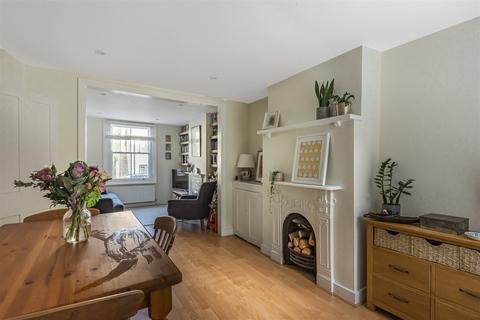 33 Lion Lane, Haslemere, GU27 1JF