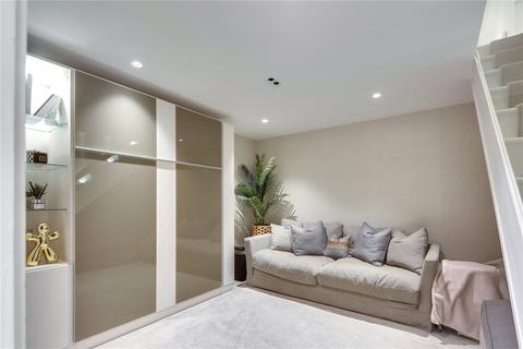 3 bedroom flat for sale - Hermon Hill, Wanstead, London, E11