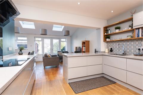 75 Broadview Avenue, Gillingham, ME8 9DE