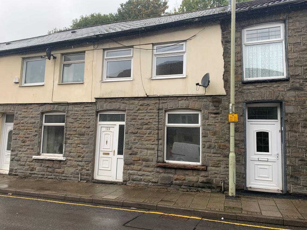 122 Llewellyn Street, Pontygwaith... 3 bed terraced house £54,000