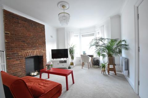 Flat 2, 27 Clarendon Road, Luton, LU2 7PQ