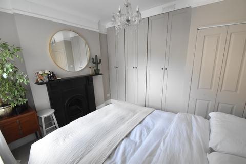 Flat 2, 27 Clarendon Road, Luton, LU2 7PQ