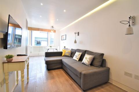 1 bedroom apartment to rent, Shirland Mews, London, W9