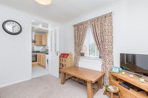 1 bedroom apartment to rent, Mill Road, Burgess Hill, West Sussex, RH15