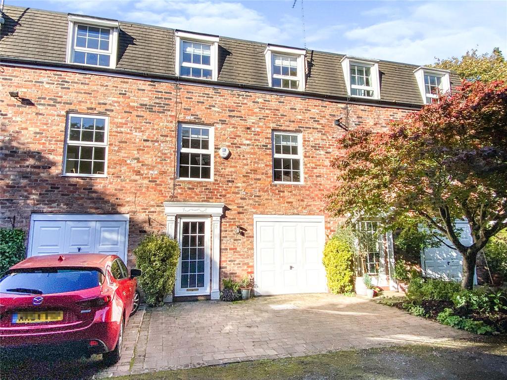 Ford Lane, Didsbury, Manchester, M20 4 bed terraced house £600,000