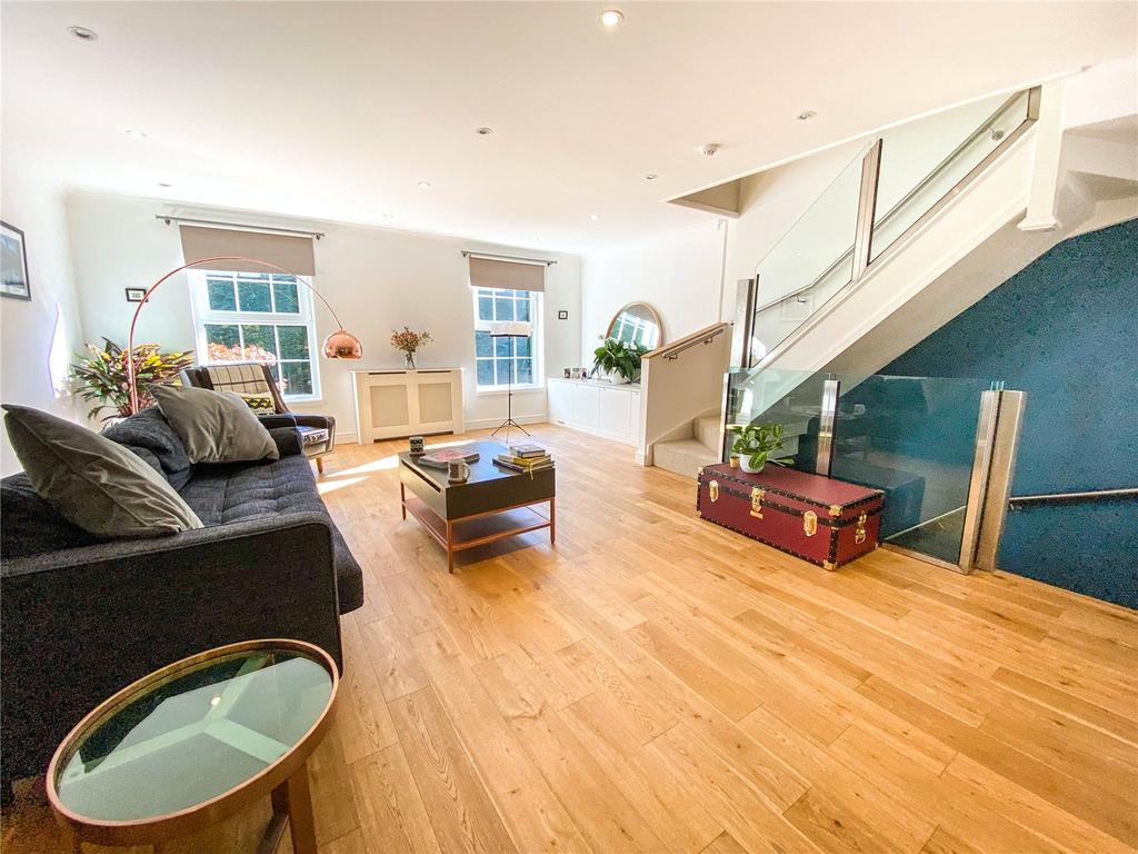 Ford Lane, Didsbury, Manchester, M20 4 bed terraced house £600,000