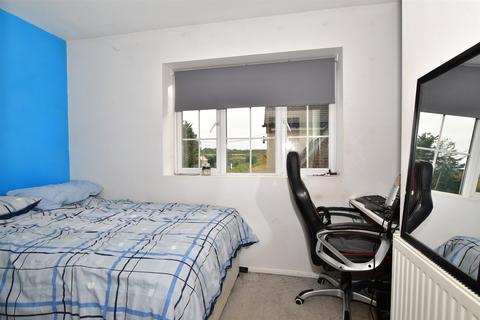 Henhurst Cottage Henhurst Road, Cobham, Gravesend, DA12 3AW