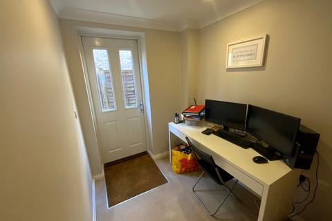 26 Crofton Square, Sherfield On Loddon, Hook, RG27 0SX
