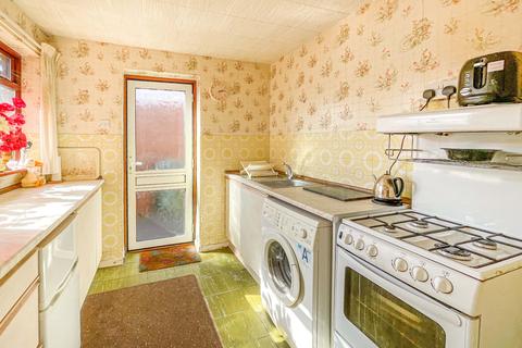 3 Bute Close, Willenhall, WV12 4RW