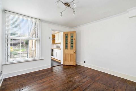 38 Park Road, Bushey, WD23 3EG