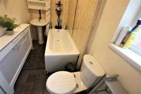 2 Alexandra Road, Blackburn, BB2 6DW