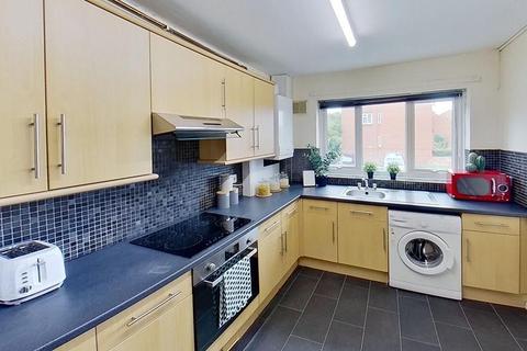 3 bedroom apartment to rent, 64 Dryden Street, NOTTINGHAM NG1 4EY