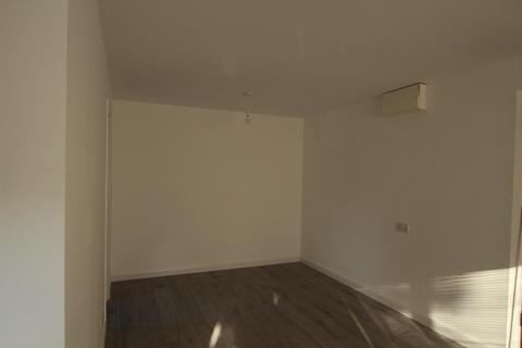 Studio to rent, Tom Price Close, Fairview, Cheltenham, GL52