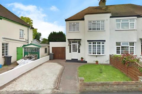 undefined, Meadow Gardens, Staines, Middlesex, TW18