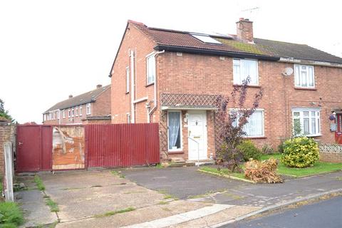 3 bedroom semi-detached house for sale, Cheviot Drive, Chelmsford