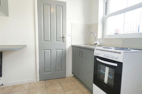 1 bedroom flat to rent, Studio Flat Victoria Road, Stoke-on-Trent, ST42JX