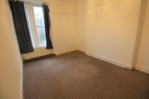 2 bedroom flat to rent, Shrubbery Road, Weston Super Mare