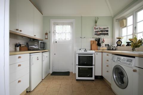 66 Brentham Way, London, W5 1BE