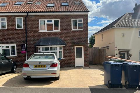 8 bedroom end of terrace house to rent, Tawney Street, Oxford, Oxfordshire, OX4