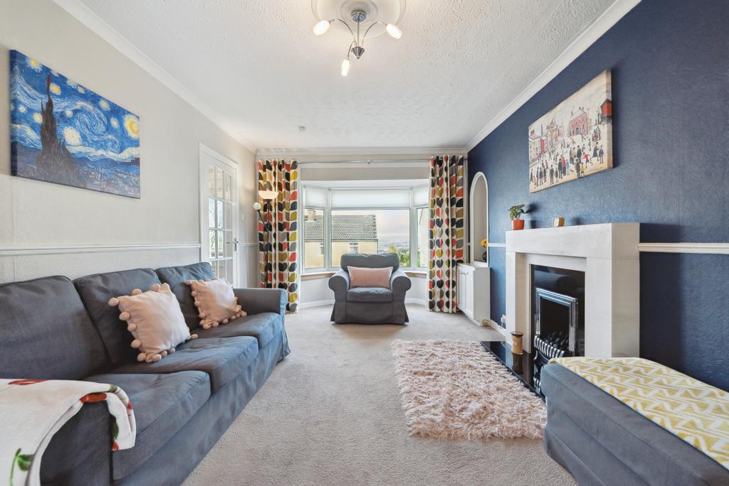 Farne Drive, Simshill, Glasgow, G44 5DN 2 bed semidetached house for