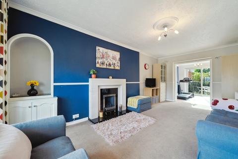 155 Farne Drive, Glasgow, G44 5DN