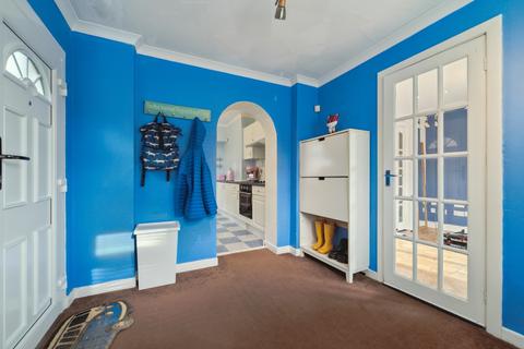 155 Farne Drive, Glasgow, G44 5DN