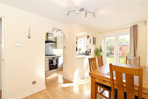 3 bedroom terraced house to rent - Mast House Terrace, Isle of Dogs, London, E14