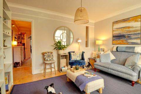 121 Harpsden Road, Henley-on-thames, RG9 1ED
