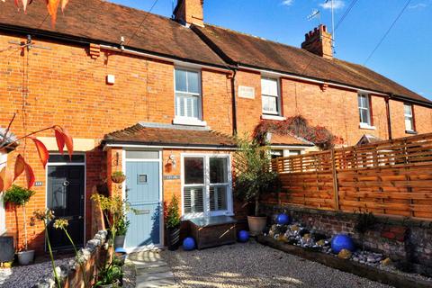 121 Harpsden Road, Henley-on-thames, RG9 1ED