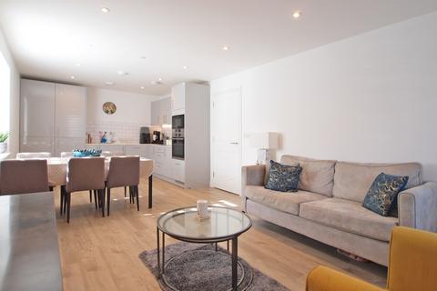 Flat 2, Minerva House, 12 Ceres Crescent, Epsom, KT17 1FH
