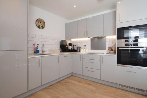 Flat 2, Minerva House, 12 Ceres Crescent, Epsom, KT17 1FH