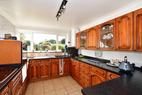 4 bedroom detached house for sale - Gorse Crescent, Holtwood, Ditton, Kent
