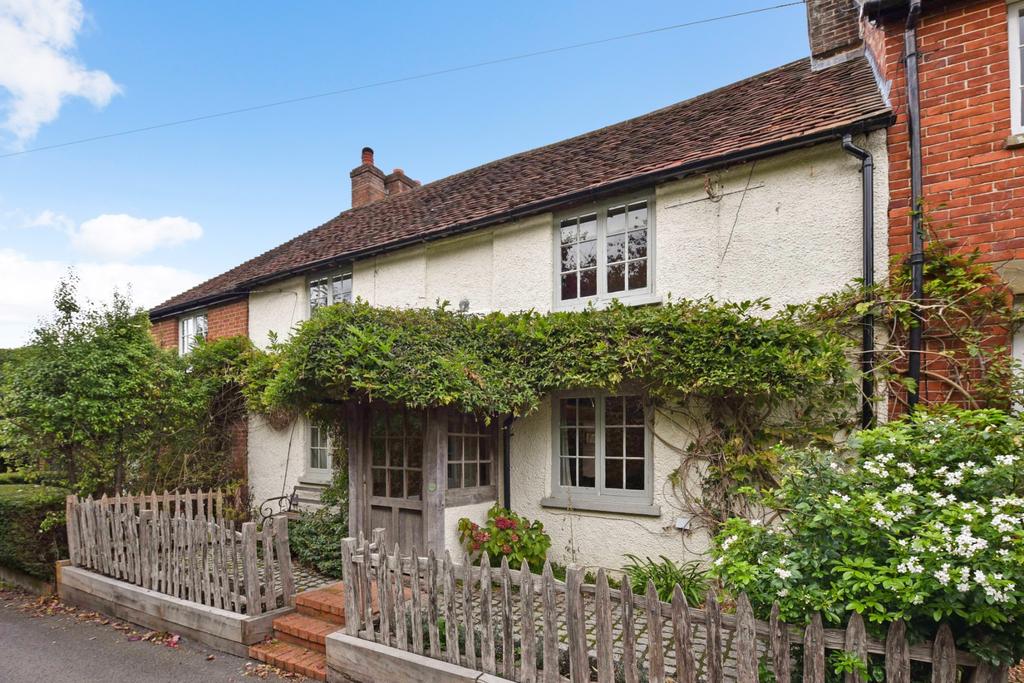 ASHTON LANE, WALTHAM 3 bed cottage for sale £625,000
